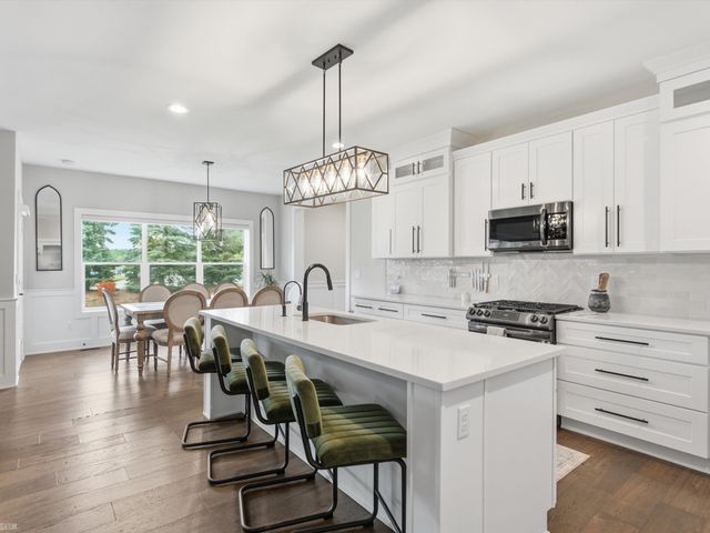 19415 Rachael Drive, Macomb Twp, MI 48042