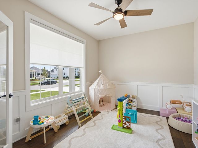 19415 Rachael Drive, Macomb Twp, MI 48042
