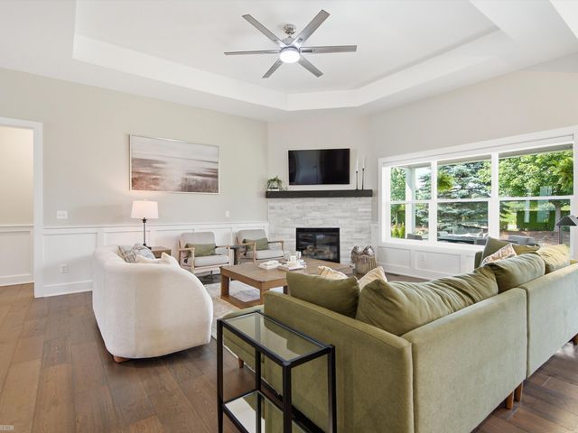19415 Rachael Drive, Macomb Twp, MI 48042