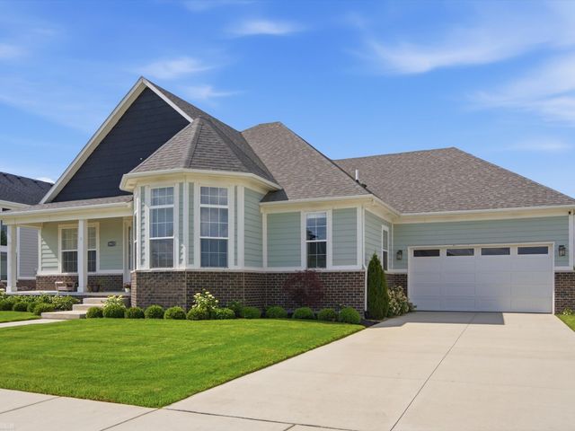 19415 Rachael Drive, Macomb Twp, MI 48042