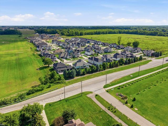 19415 Rachael Drive, Macomb Twp, MI 48042