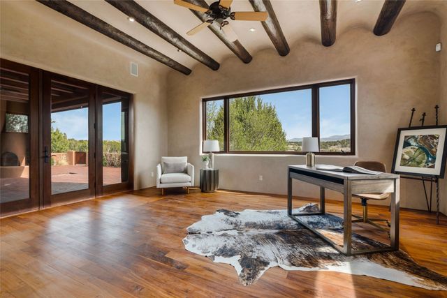 24 Calle Ventoso W, Santa Fe, NM 87506