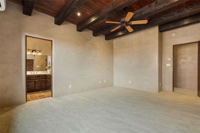 24 Calle Ventoso W, Santa Fe, NM 87506