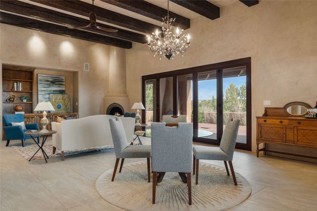 24 Calle Ventoso W, Santa Fe, NM 87506