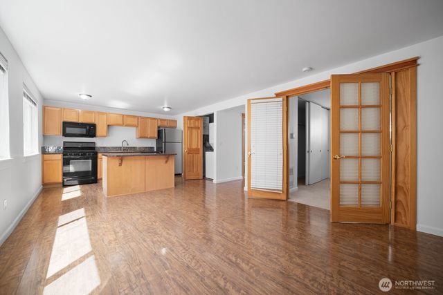 2366 E Yale Avenue E, Seattle, WA 98102