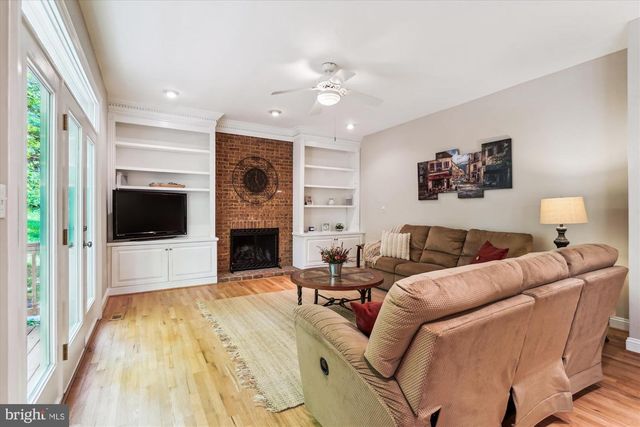 9012 AVIS COURT, Vienna, VA 22182