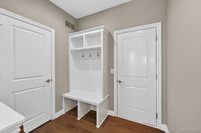 3736 Chatham Place 6, Brighton Township, MI 48114