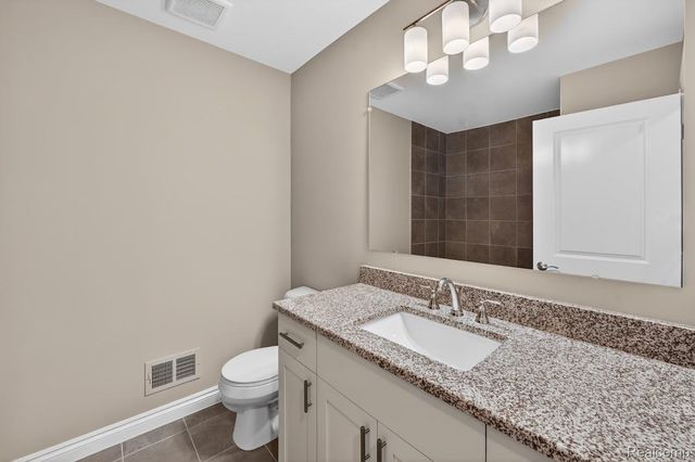 3736 Chatham Place 6, Brighton Township, MI 48114