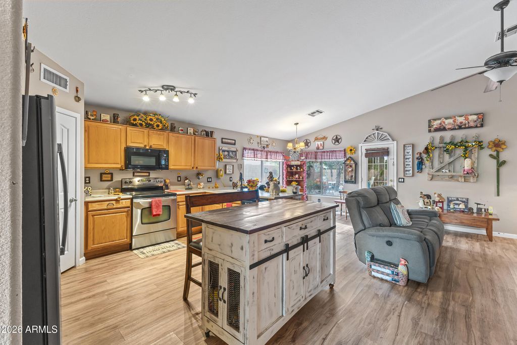 13169 W IRONWOOD Street, Surprise, AZ 85374 — photo 3