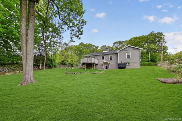 2596 Us Highway 9W, Cornwall, NY 12518