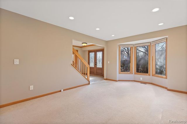 37701 Fleetwood Drive, Farmington Hills, MI 48331