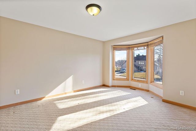 37701 Fleetwood Drive, Farmington Hills, MI 48331