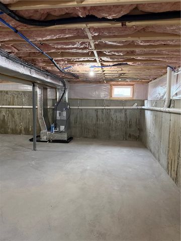 18 Tacoma Street, Cranston, RI 02920