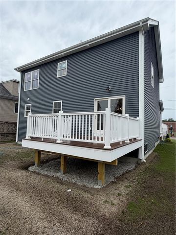 18 Tacoma Street, Cranston, RI 02920
