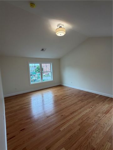18 Tacoma Street, Cranston, RI 02920