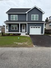 18 Tacoma Street, Cranston, RI 02920