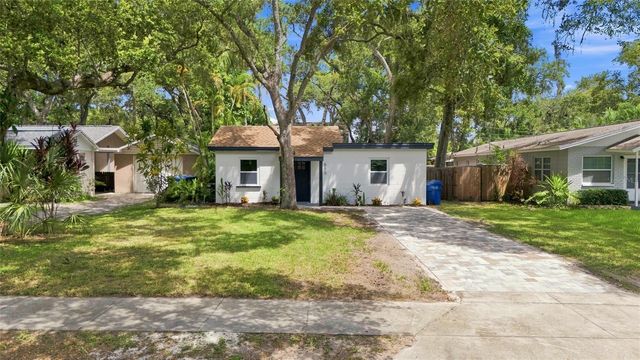 510 3RD AVENUE NE, Largo, FL 33770