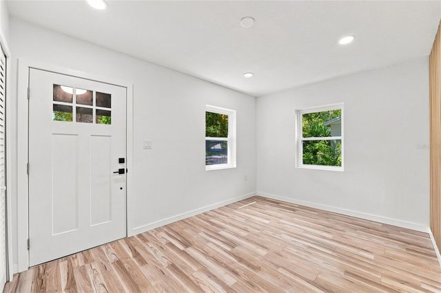 510 3RD AVENUE NE, Largo, FL 33770