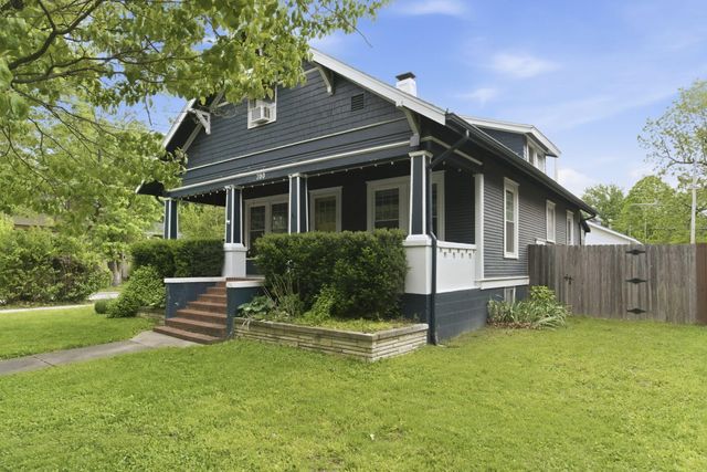 700 S Weller Avenue, Springfield, MO 65802