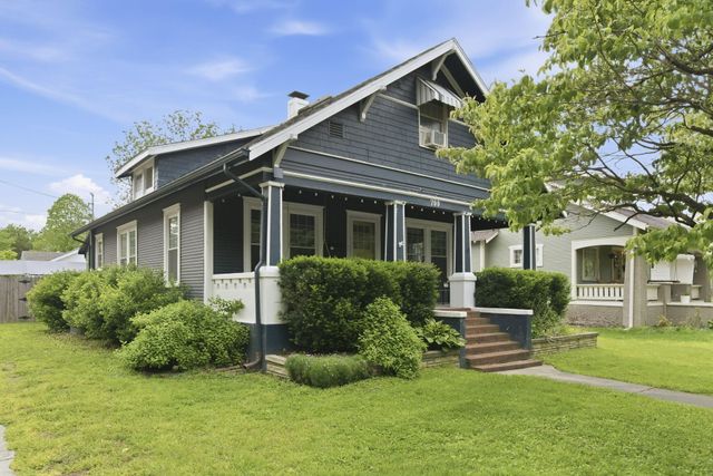 700 S Weller Avenue, Springfield, MO 65802