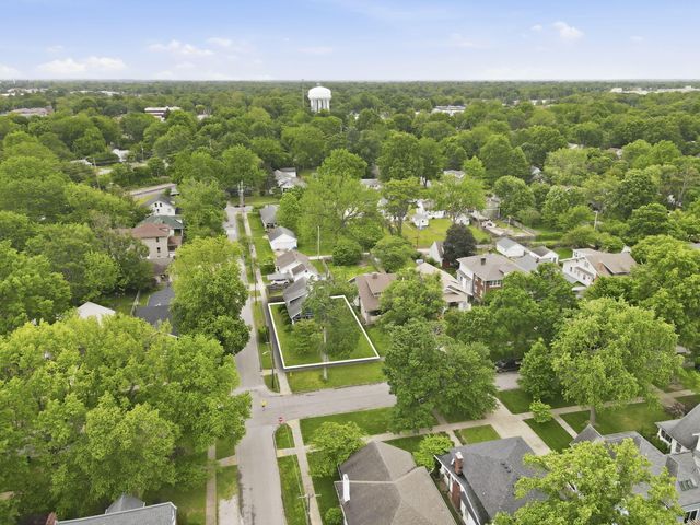 700 S Weller Avenue, Springfield, MO 65802
