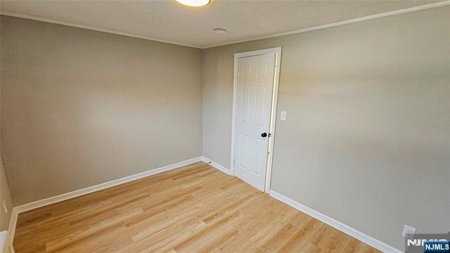 64 Hastings B, Rutherford, NJ 07070