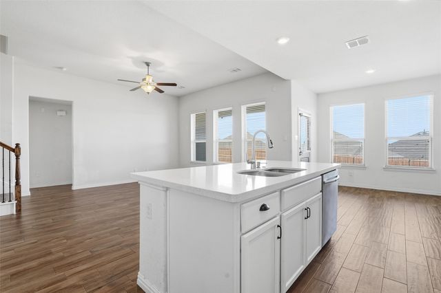 8405 Sweet Flag Lane, Fort Worth, TX 76123