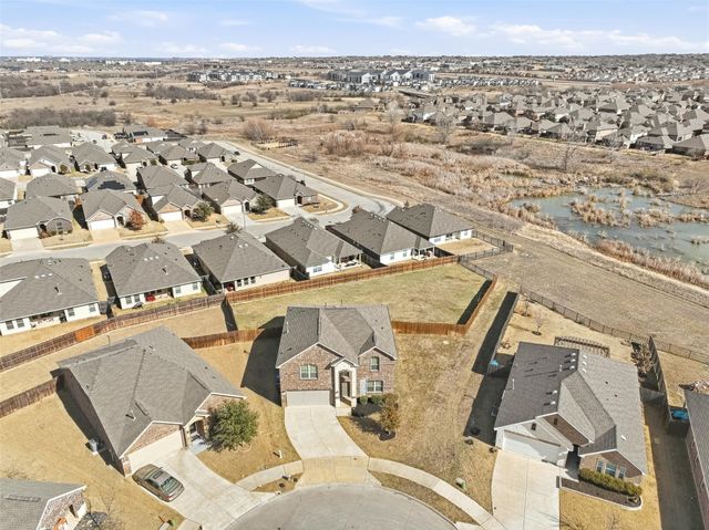 8405 Sweet Flag Lane, Fort Worth, TX 76123