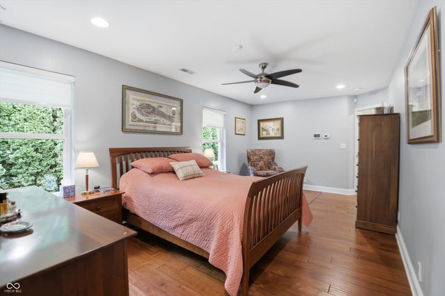7285 N Illinois Street, Indianapolis, IN 46260