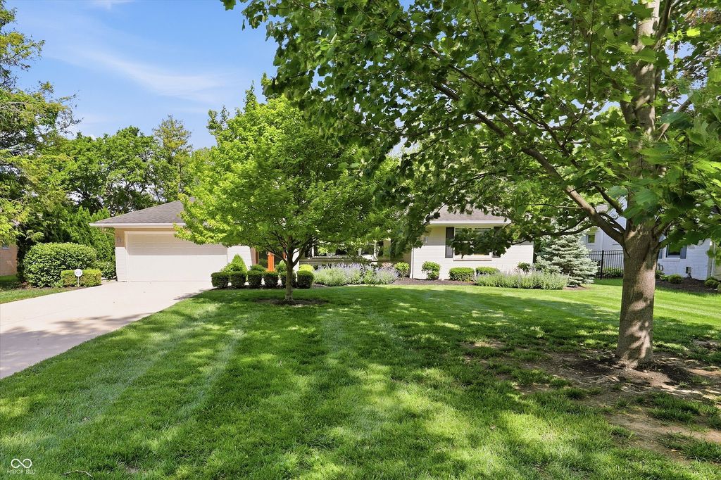 7285 N Illinois Street, Indianapolis, IN 46260