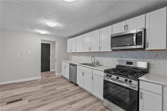 607 Henderson ST, Portsmouth, VA 23701