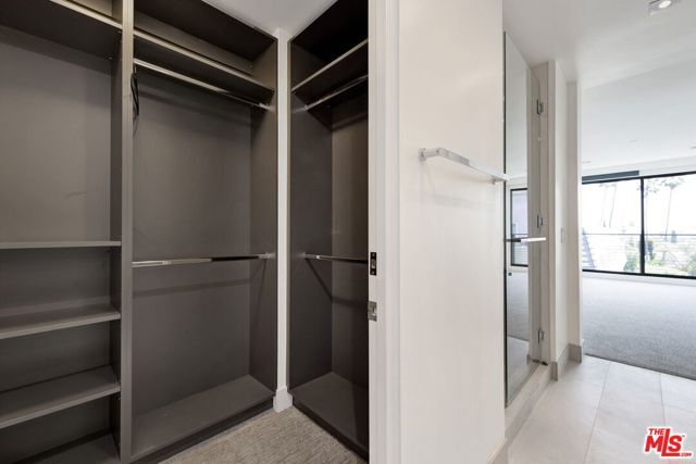 432 N Oakhurst Drive 402, Beverly Hills, CA 90210