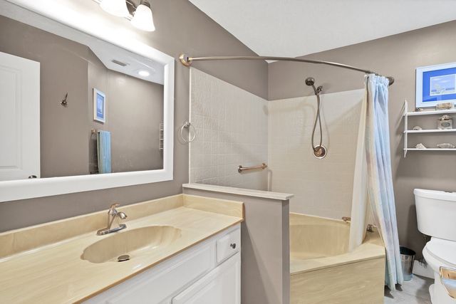 9632 Riverside Drive 3, Sebastian, FL 32958