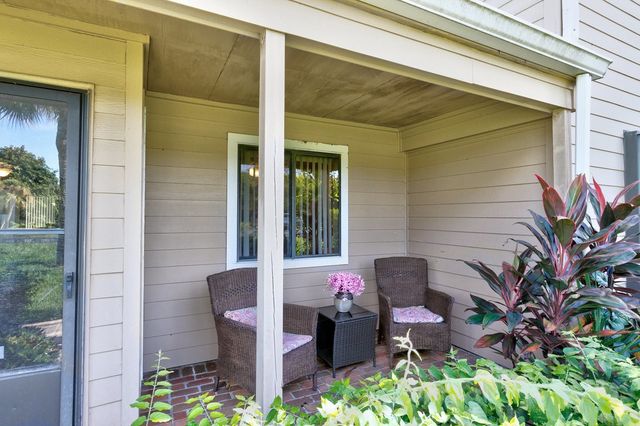 9632 Riverside Drive 3, Sebastian, FL 32958