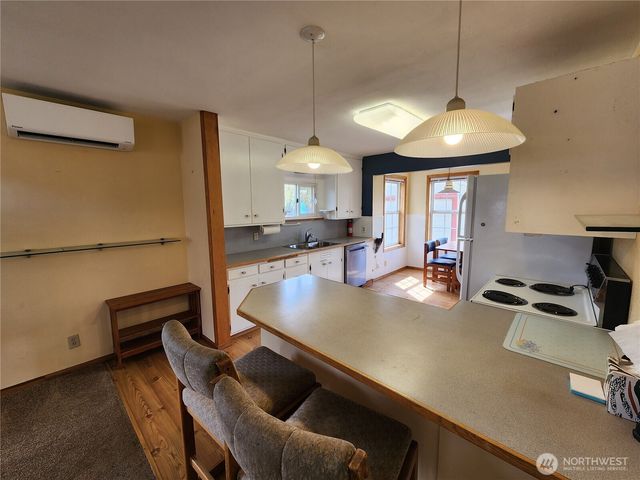 114 W 9 TH, Port Angeles, WA 98362