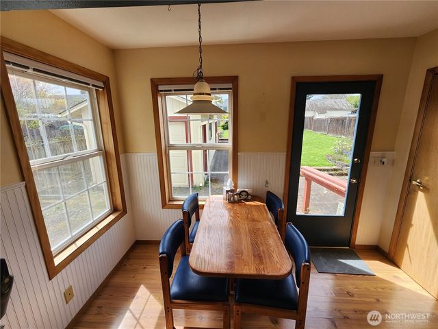 114 W 9 TH, Port Angeles, WA 98362