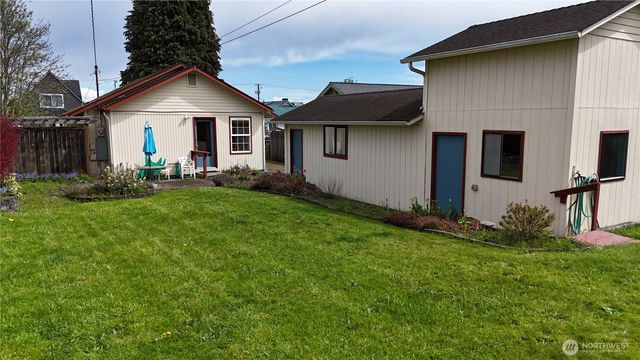 114 W 9 TH, Port Angeles, WA 98362