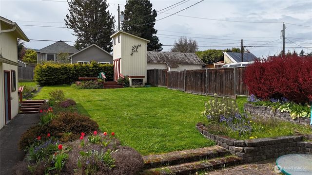 114 W 9 TH, Port Angeles, WA 98362