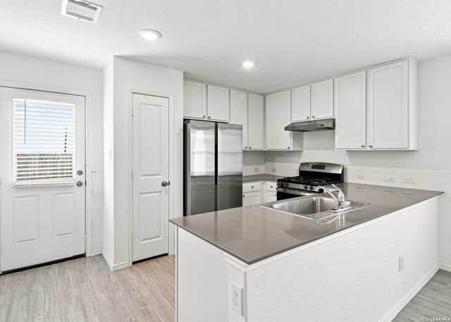 10008 WYE MILL, San Antonio, TX 78254