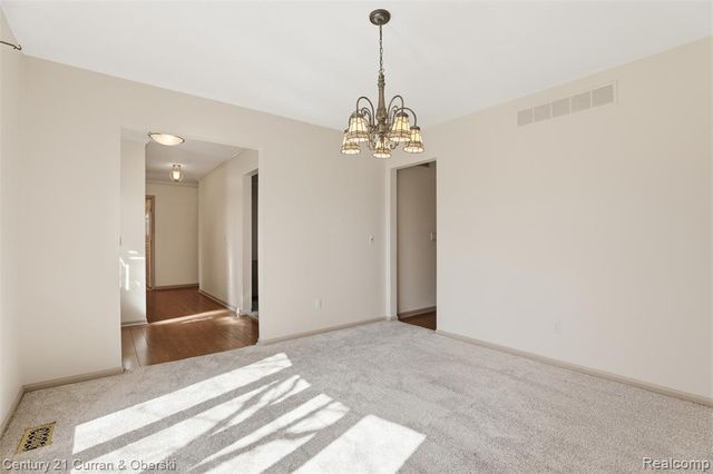 37578 Munger Drive, Livonia, MI 48154