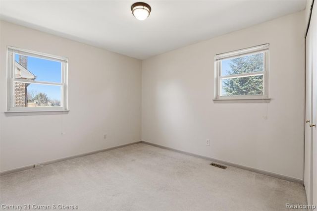 37578 Munger Drive, Livonia, MI 48154