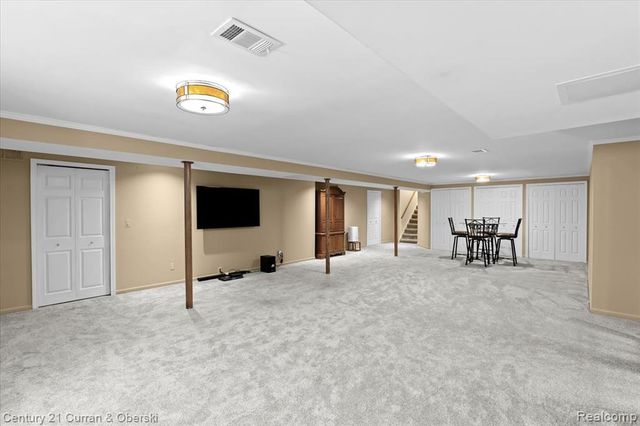 37578 Munger Drive, Livonia, MI 48154