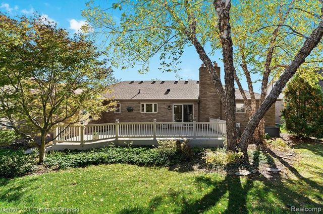 37578 Munger Drive, Livonia, MI 48154