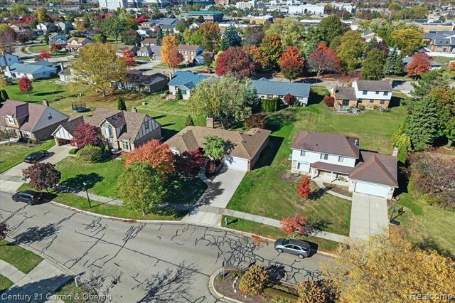 37578 Munger Drive, Livonia, MI 48154