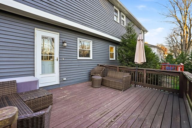 14 Wiggin Ave. 14, Dedham, MA 02026