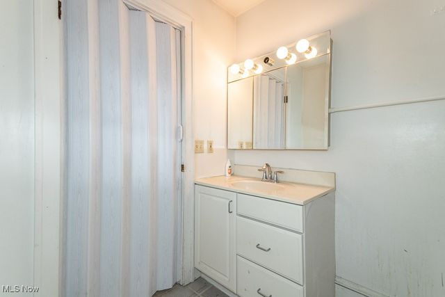 934 E 223rd Street, Euclid, OH 44123