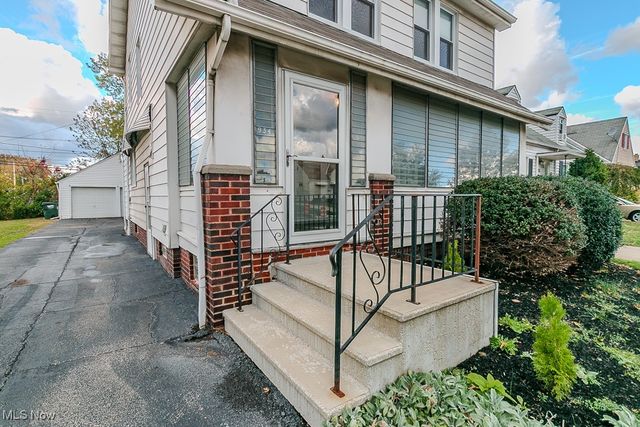 934 E 223rd Street, Euclid, OH 44123
