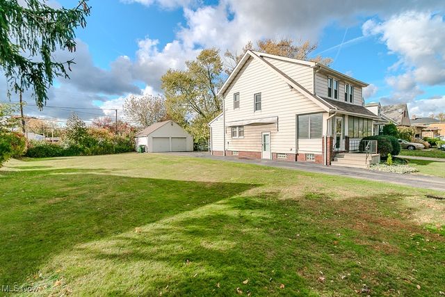 934 E 223rd Street, Euclid, OH 44123