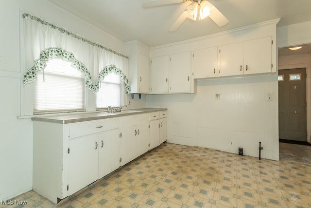 934 E 223rd Street, Euclid, OH 44123