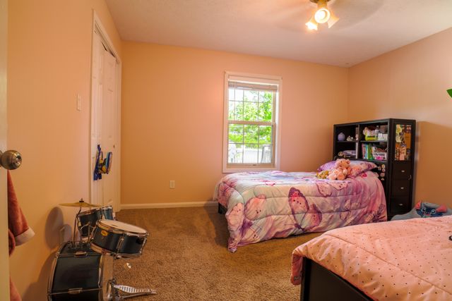 965 E Count Fleet Circle, Danville, KY 40422